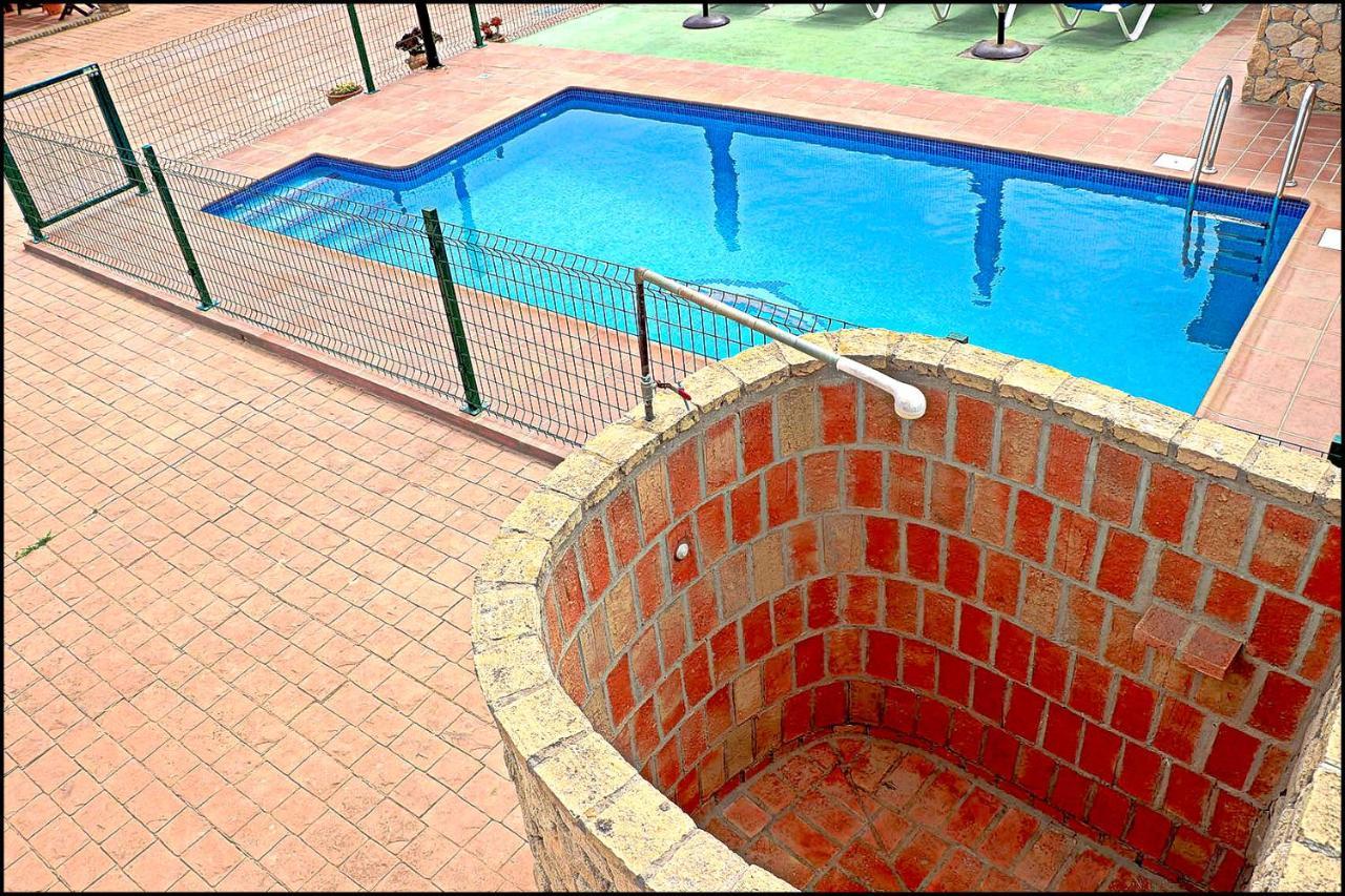 Chalet Puente De Tabla Conil De La Frontera Exterior photo